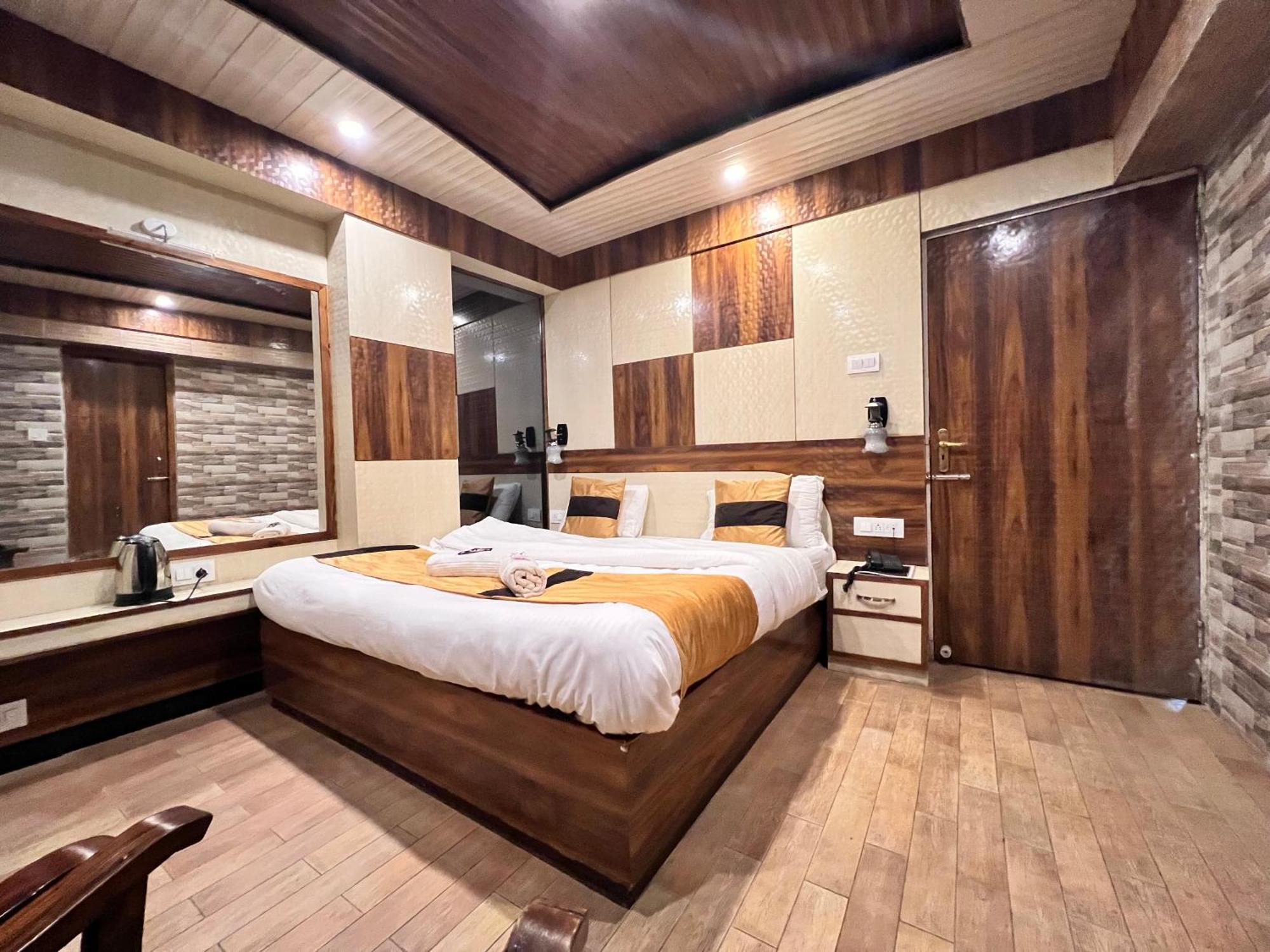 Hotel Victory Since 1979 شيملا المظهر الخارجي الصورة