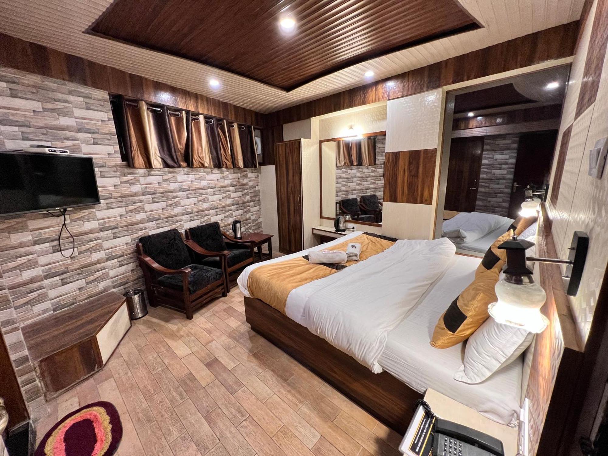 Hotel Victory Since 1979 شيملا المظهر الخارجي الصورة