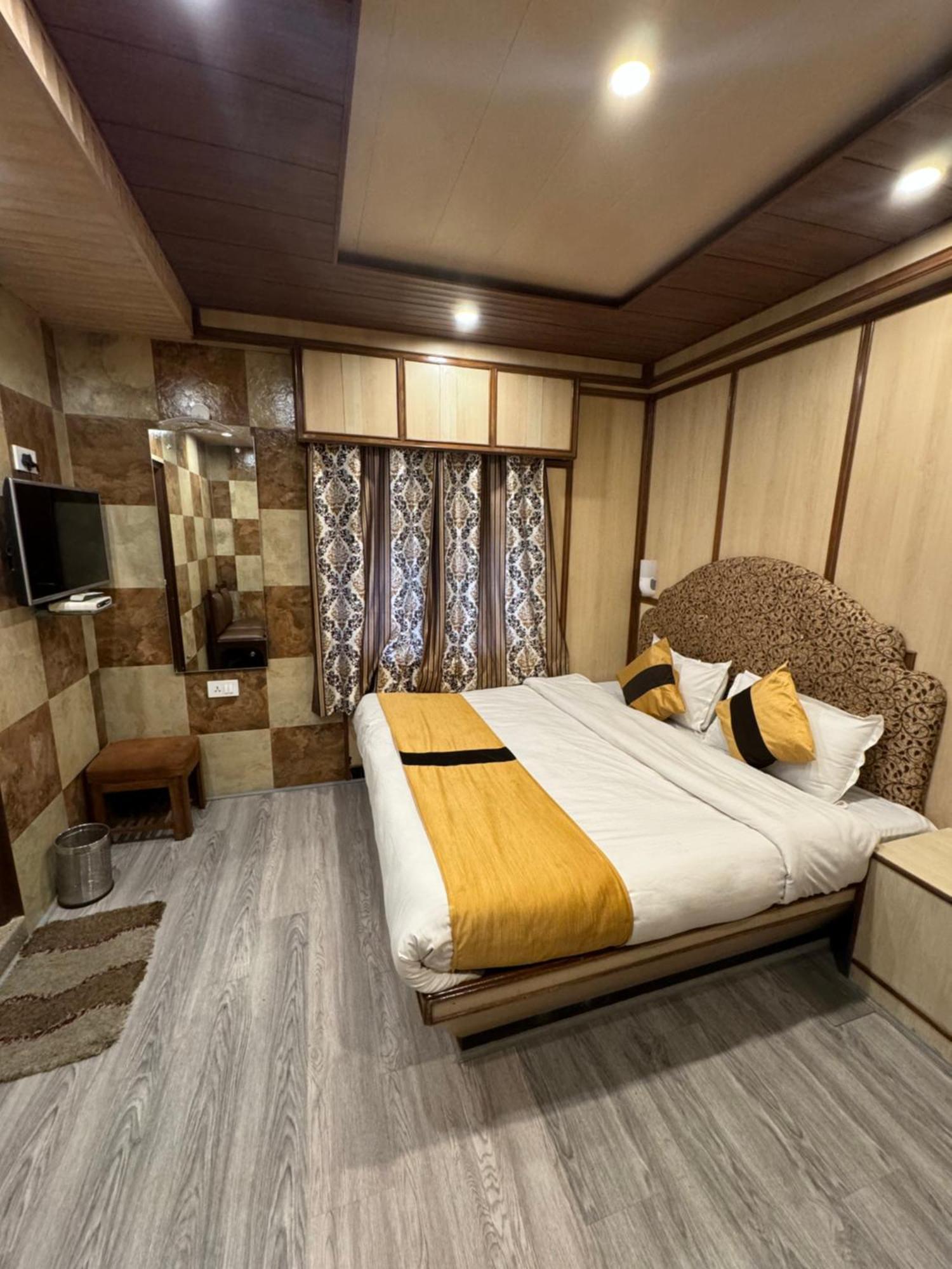 Hotel Victory Since 1979 شيملا المظهر الخارجي الصورة